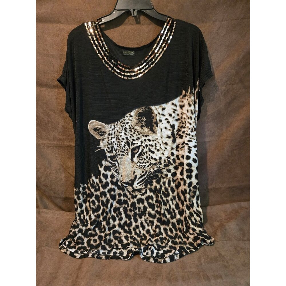 Leplopard Print dressy top. 2xl